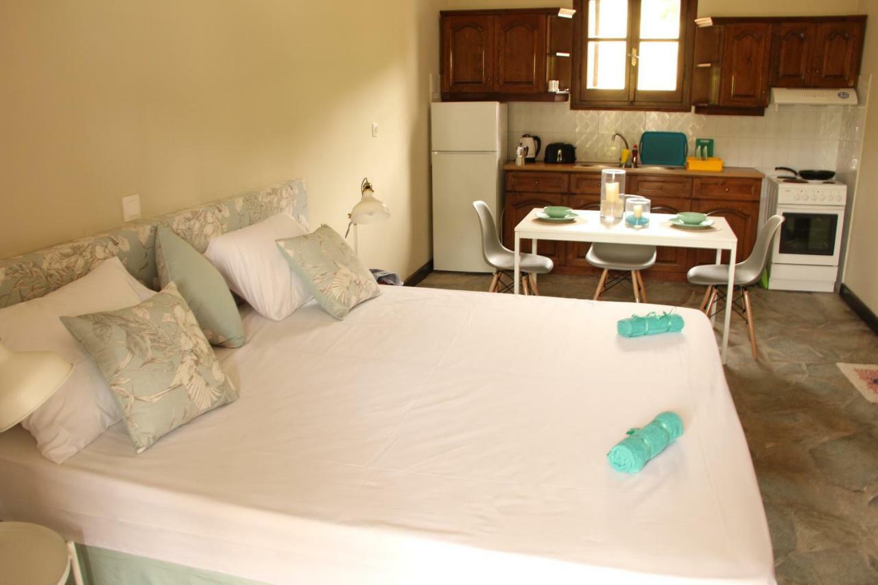 Apartament Wilson & Andrew House - Wanderlust Avliótes Zewnętrze zdjęcie